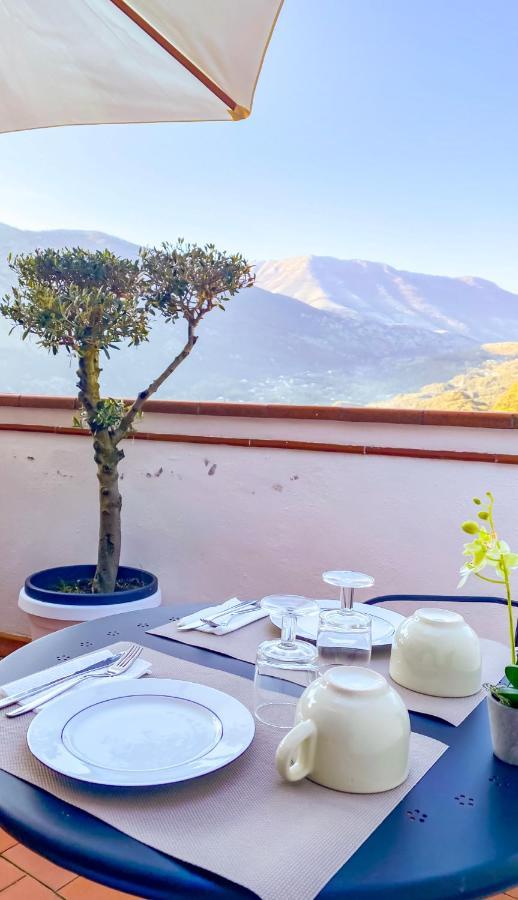 B&B La Terazza Sul Cielo Di マラテーア エクステリア 写真